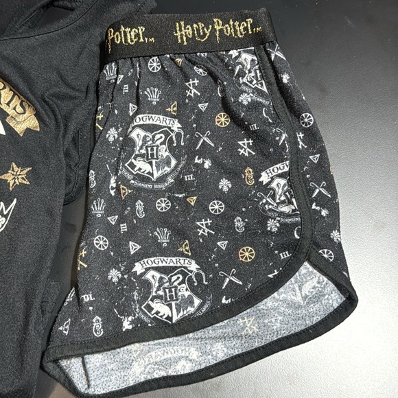 Girls size Large 10/12 | Harry Potter Pajama Set - Picture 2 of 6